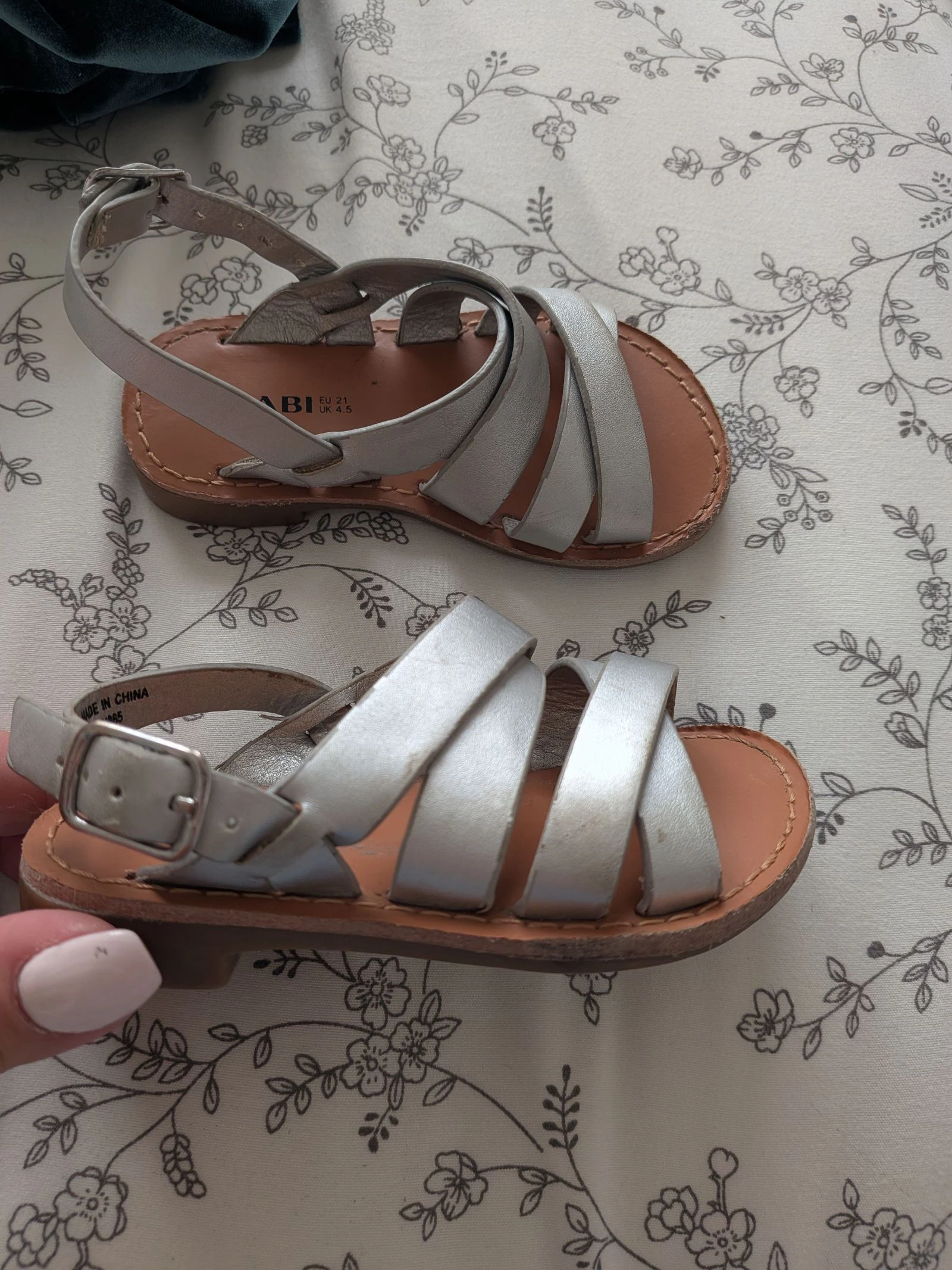 Sandalias para niña ☺️ – photo 2